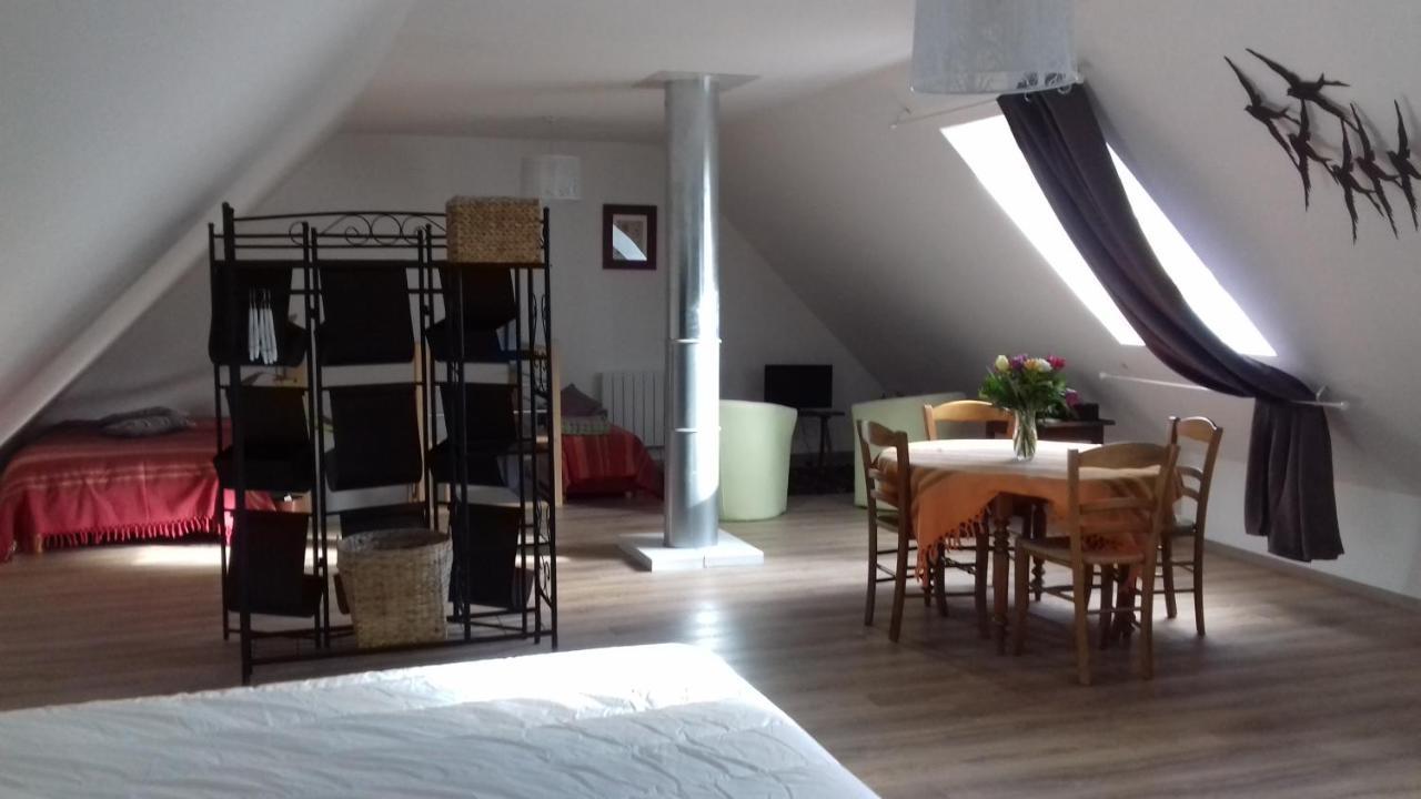 La Martre Bed & Breakfast Saint-Sylvestre-de-Cormeilles Exterior photo